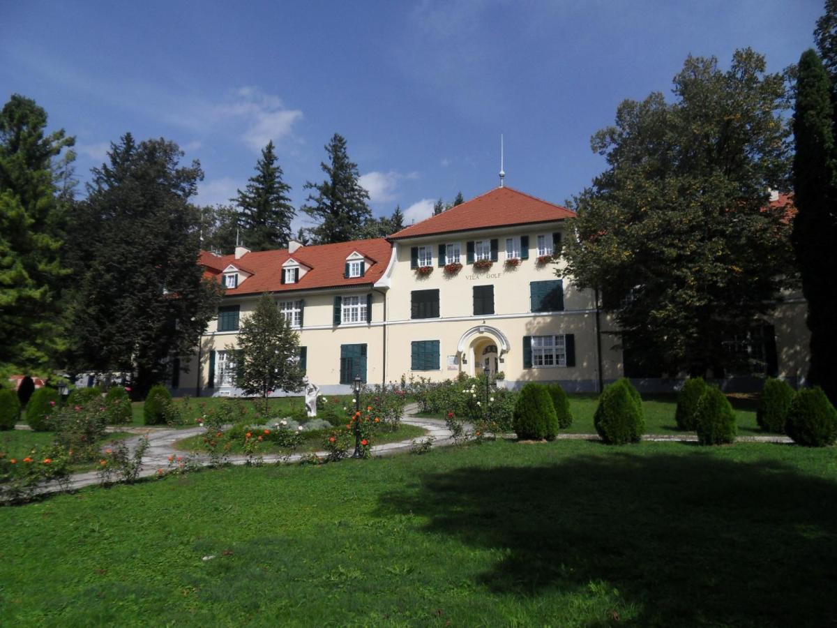 Apartments Vektor Vila Golf Рогашка Слатина Экстерьер фото